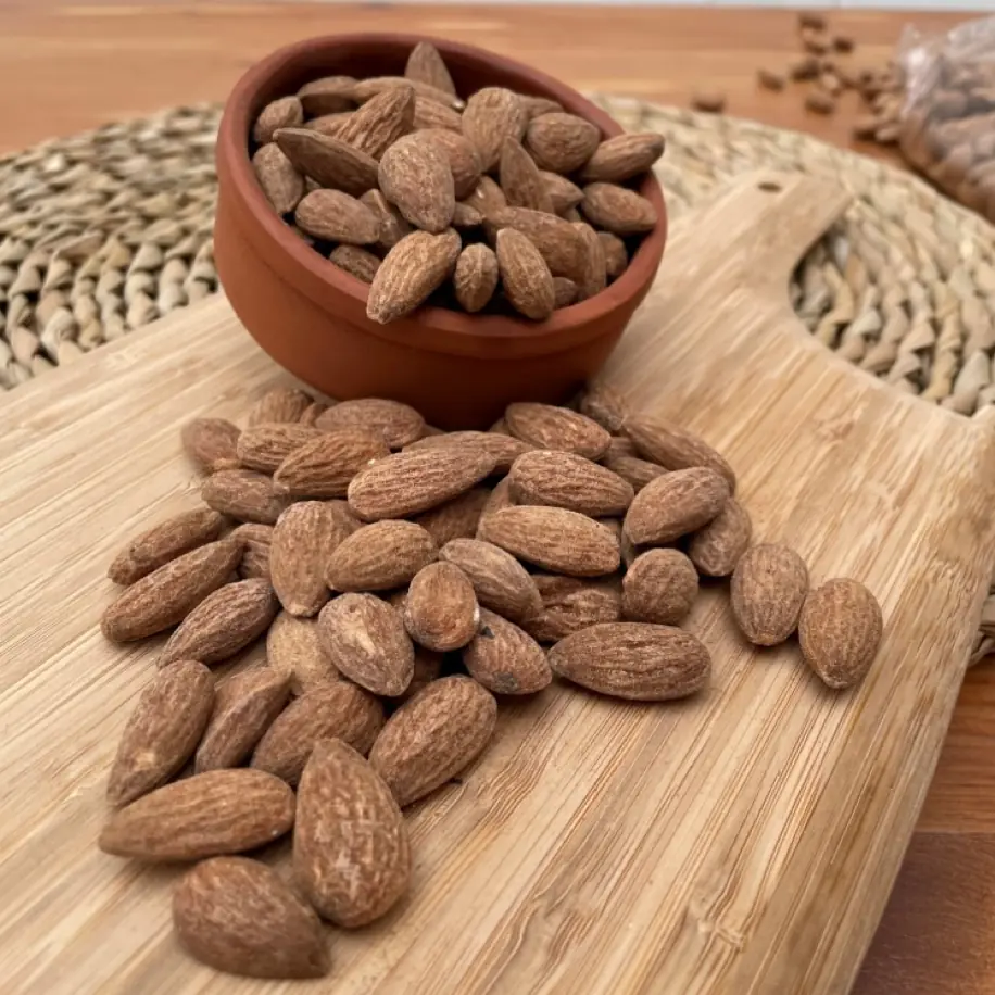 500 gr tuzlu kavrulmuş badem yerli