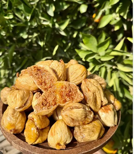 500 gr orta boy çatlak dağ inciri